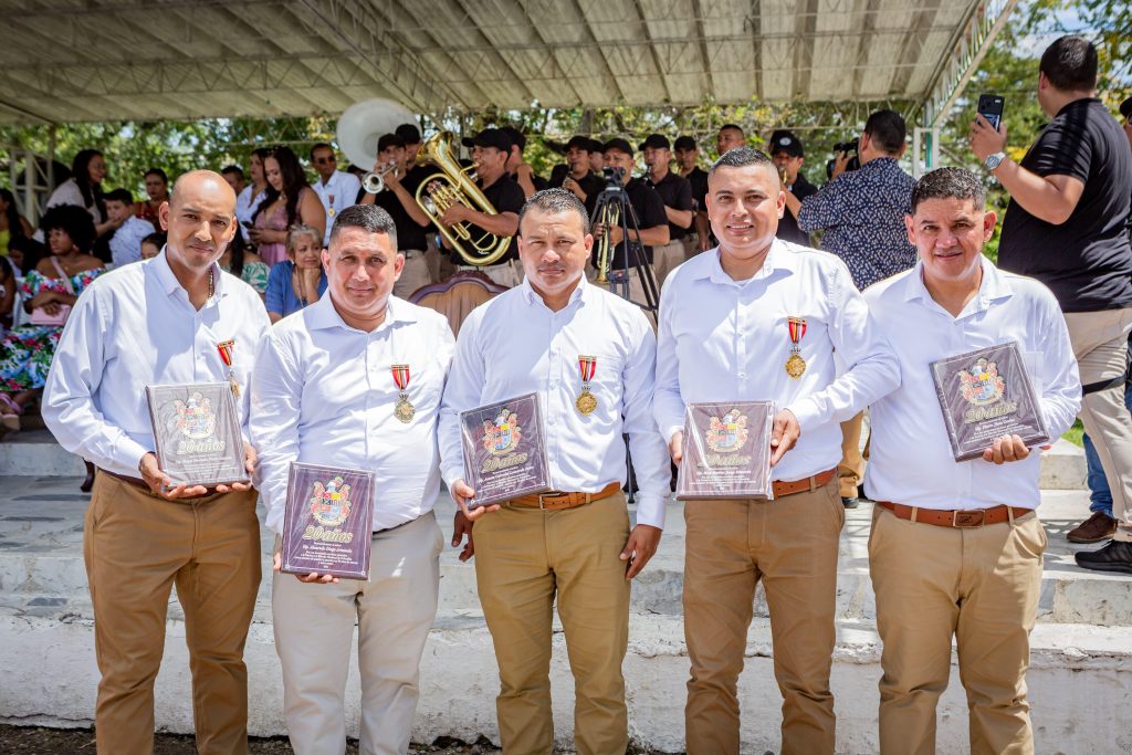 31870-1024x683 NOVENA BRIGADA DESPIDE A 70 SOLDADOS PROFESIONALES TRAS 20 AÑOS DE SERVICIO A LA PATRIA