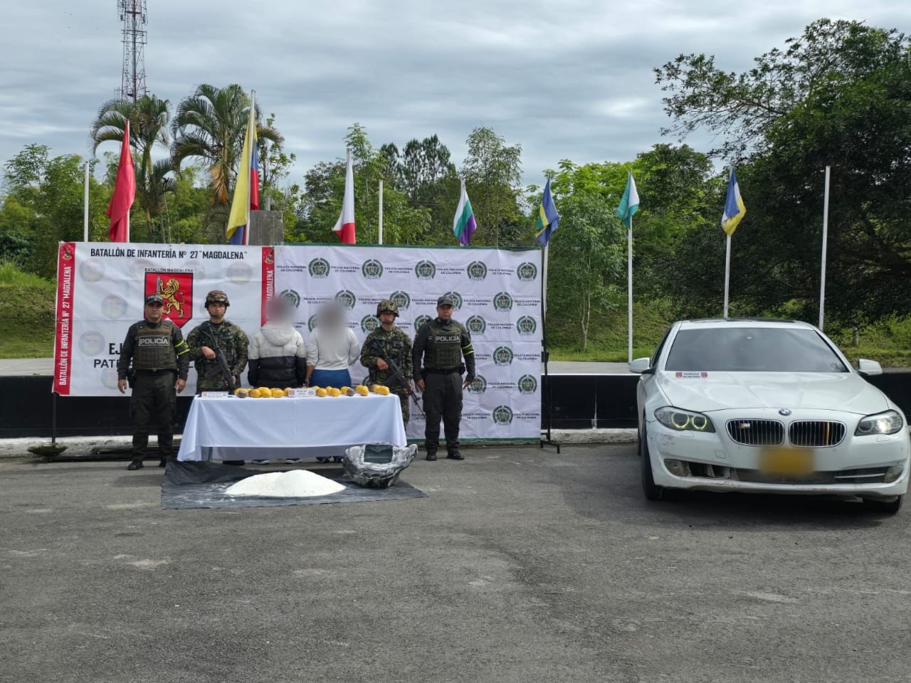 121236 ENCUENTRAN PASTA BASE DE COCA EN VÍAS DEL DEPARTAMENTO