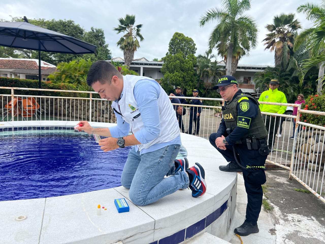 24225 AUTORIDADES REFUERZAN CONTROL A PRESTADORES TURÍSTICOS