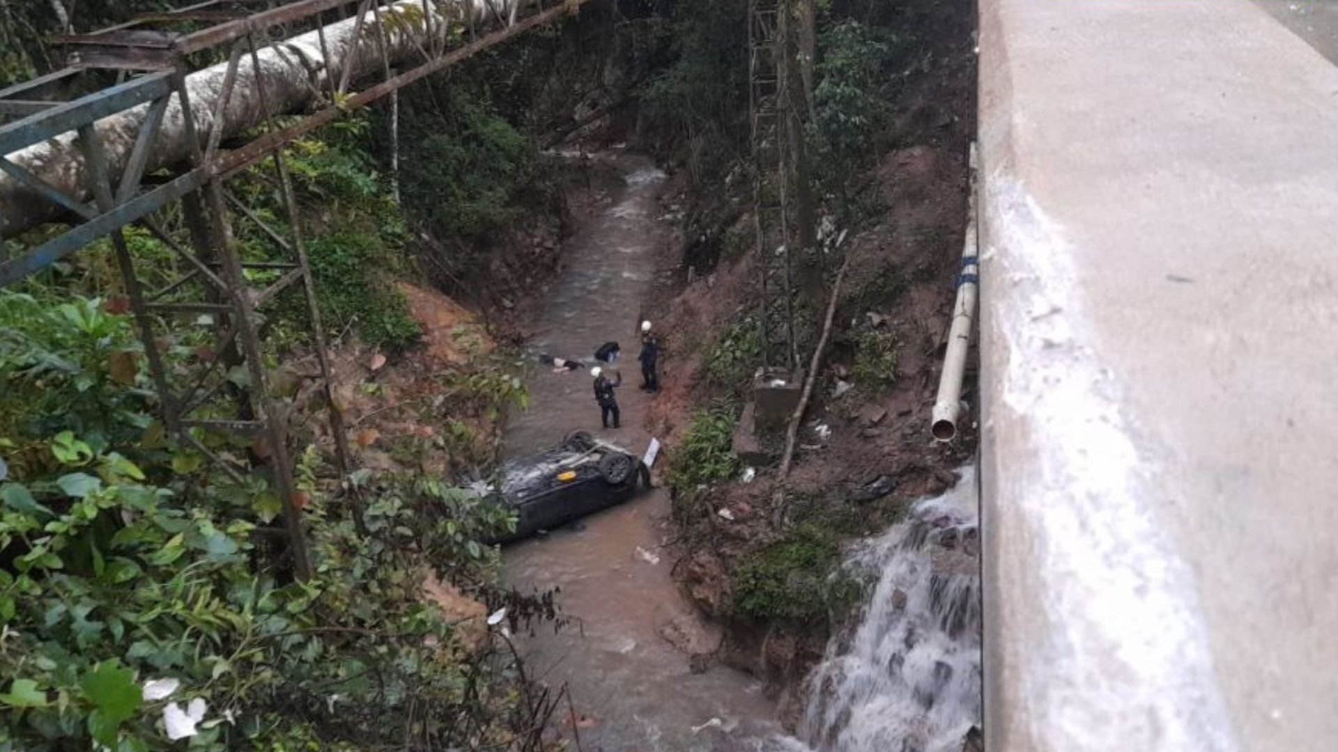 Video-portada-organico-verde-y-blanco-2-2 DOLOR EN PITALITO: TRES JÓVENES PERDIERON LA VIDA EN TRÁGICO ACCIDENTE EN EL PUENTE LA BURRERA