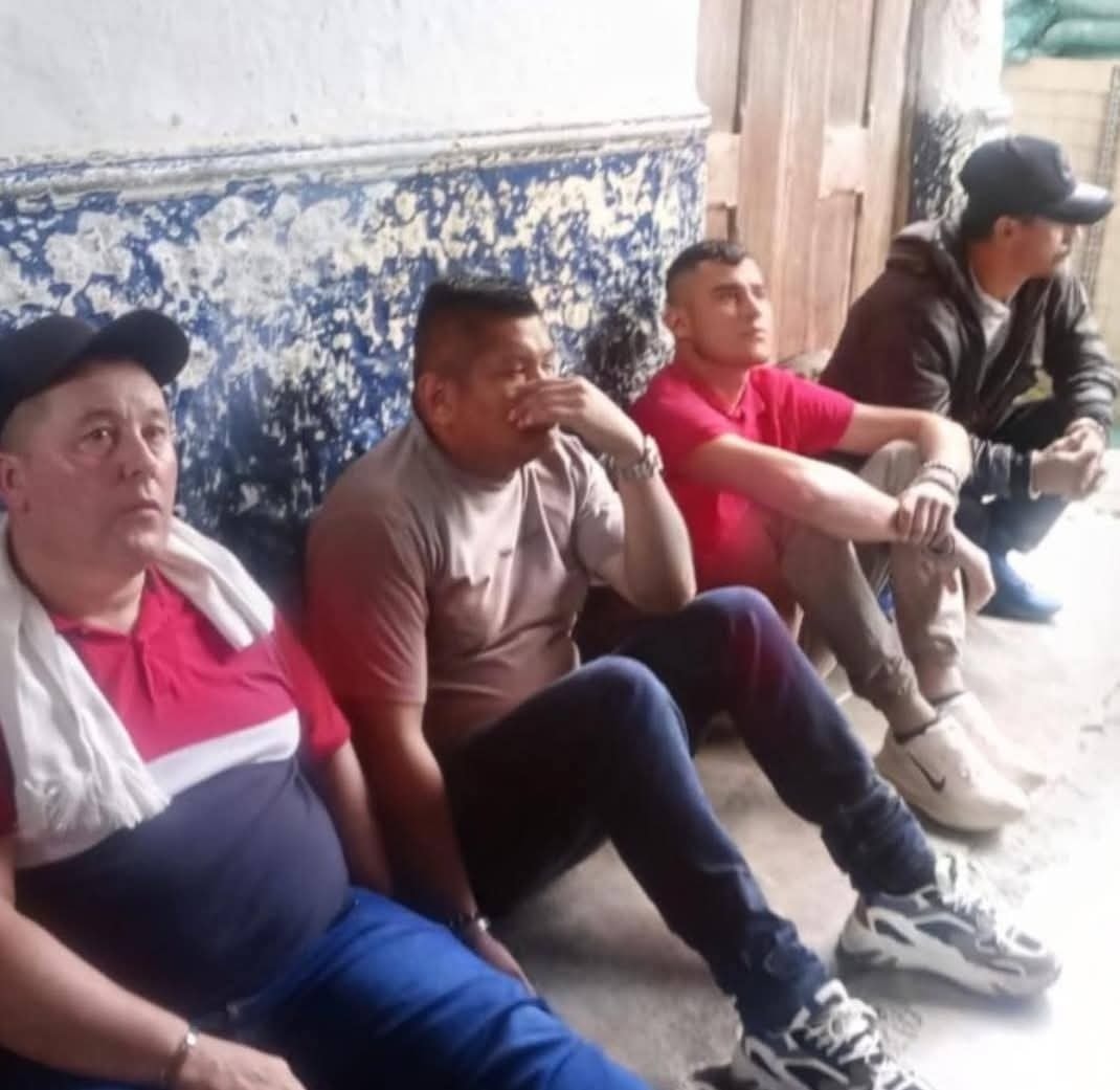San-Luis-04 INSEGURIDAD DESBORDADA EN NEIVA: COMUNIDAD INCINERA CAMIONETA DE LA UNP EN SAN LUIS