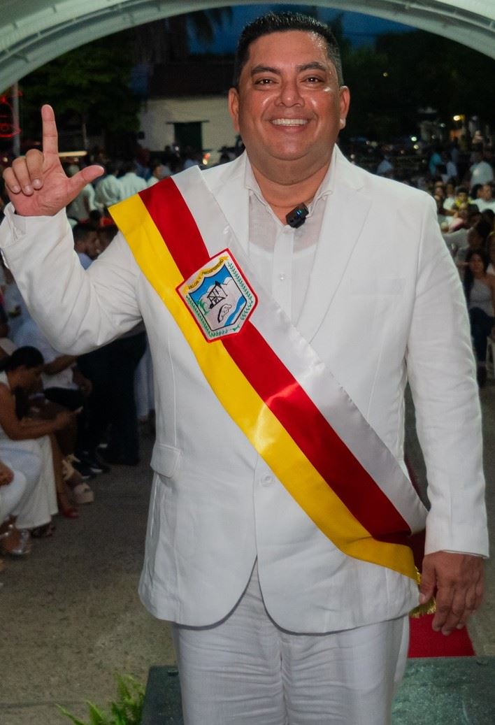 66518_luis-angel-ramirez-vargas_1024x600 EN AIPE BENEFICIAN A MÁS DE 700 ESTUDIANTES CON TRANSPORTE ESCOLAR