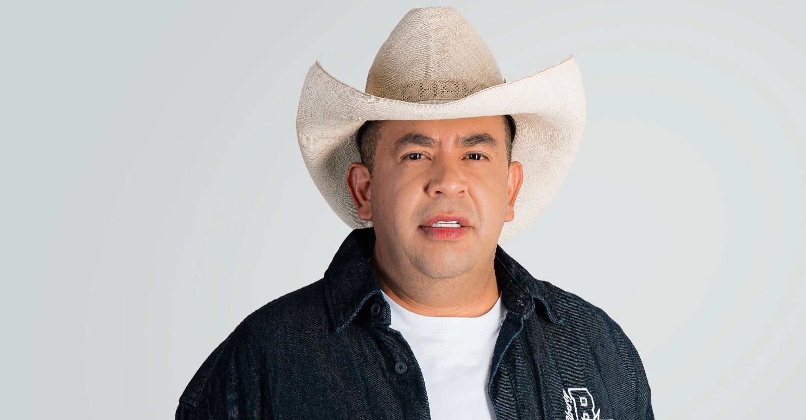 APARECE CON VIDA EL CANTANTE HUILENSE CHACAL DEL SUR EN EL VALLE DEL CAUCA