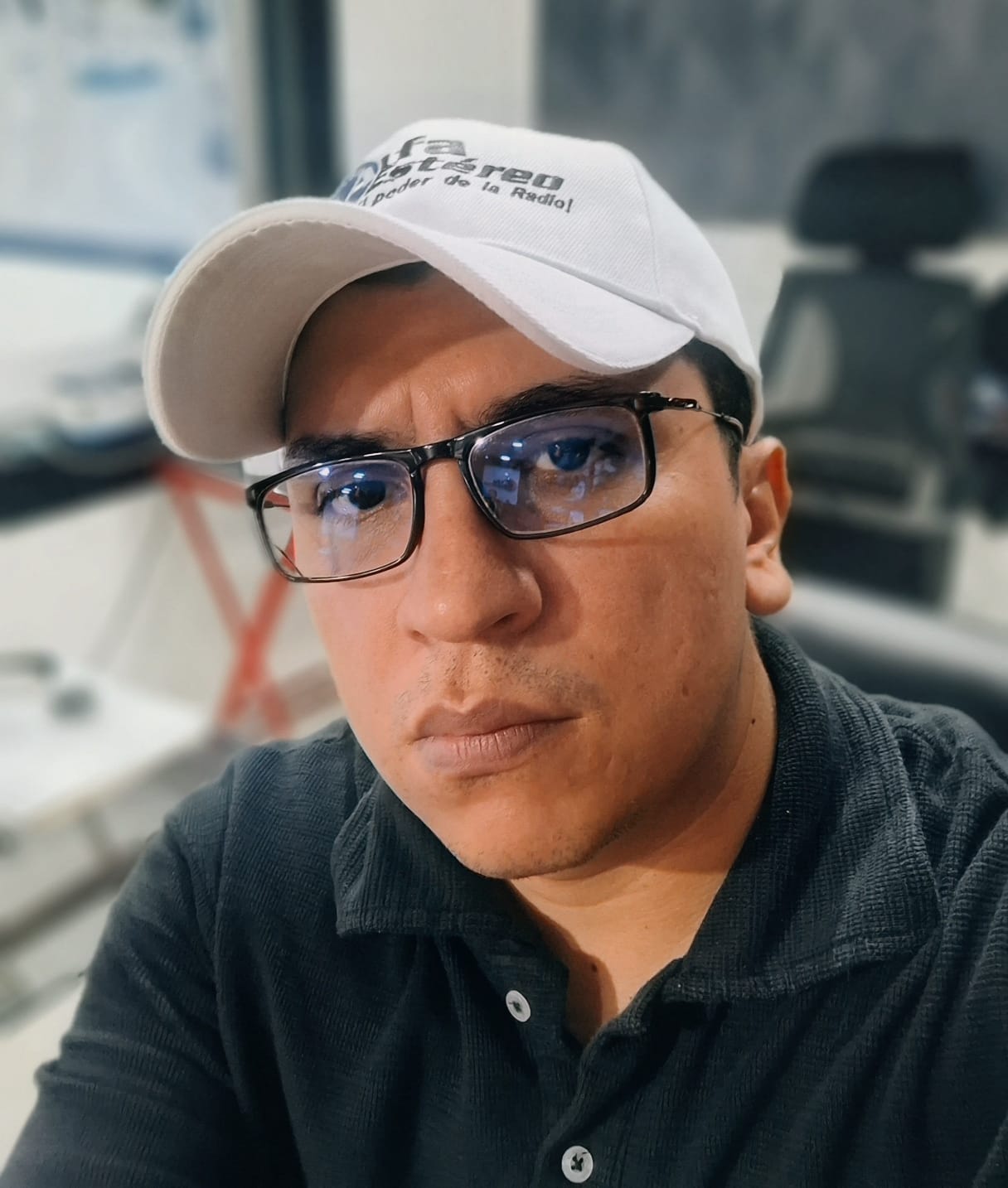 DANI-LOCUTOR NUESTRO EQUIPO