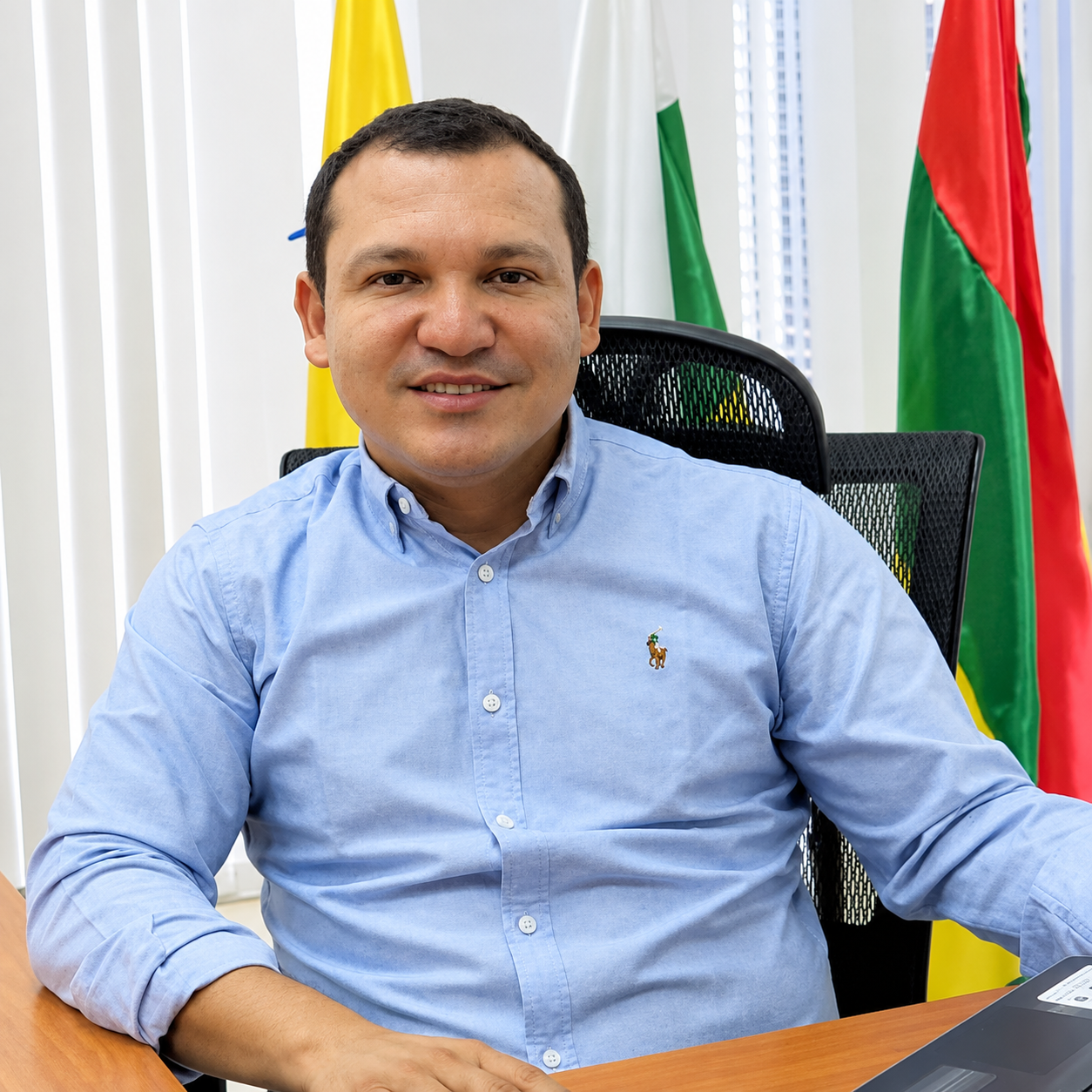 DEIBY-MARTINEZ NUESTRO EQUIPO